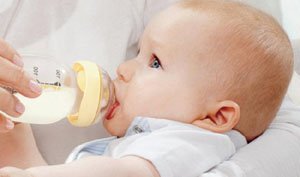 Проявления симптомов и терапия дисбактериоза у новорожденных